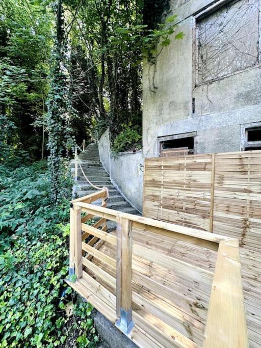 Jungle Appartement Avec Terrasse لووْ المظهر الخارجي الصورة