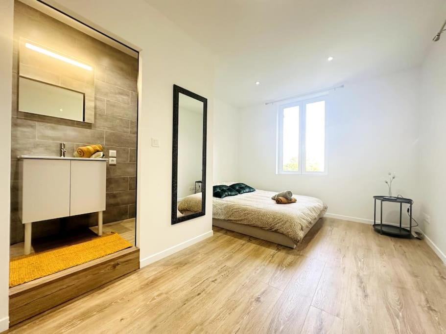 Jungle Appartement Avec Terrasse لووْ المظهر الخارجي الصورة
