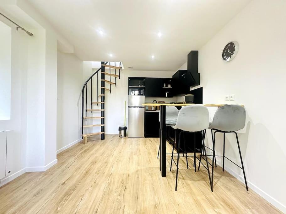Jungle Appartement Avec Terrasse لووْ المظهر الخارجي الصورة