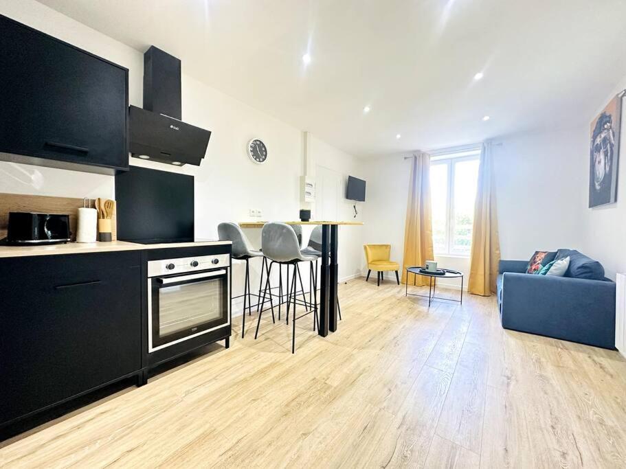 Jungle Appartement Avec Terrasse لووْ المظهر الخارجي الصورة